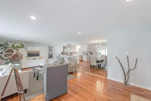 10058 Larston St, Houston, TX 77055 - Photo 4