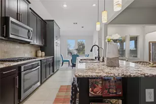 3596 Mustang Ridge Ln, Pearland, TX 77584 - Photo 18