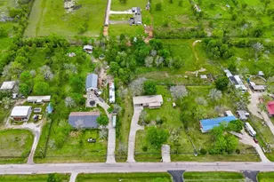 368 County Rd 4891, Dayton, TX 77535 - Photo 28