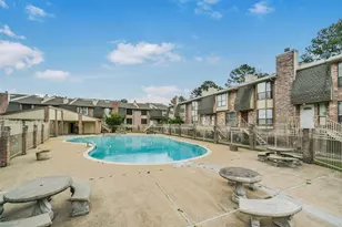 2019 Place Rebecca Ln, Houston, TX 77090 - Photo 32