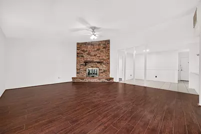 415 Lee Drive, Richmond, TX 77469 - Photo 8