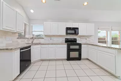 15803 Spruce River Court, Sugar Land, TX 77498 - Photo 10