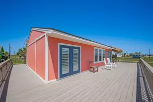 610 Surf Dr, Surfside Beach, TX 77541 - Photo 16