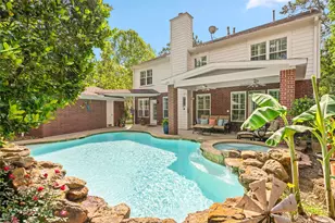 38 E Summer Storm Cir, The Woodlands, TX 77381 - Photo 2