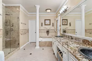 38 E Summer Storm Cir, The Woodlands, TX 77381 - Photo 4
