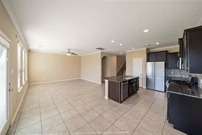 667 Oak Circle Drive E, Conroe, TX 77301 - Photo 10