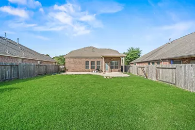 667 Oak Circle Drive E, Conroe, TX 77301 - Photo 30