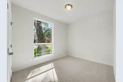 2231 Lakewood Drive, West Columbia, TX 77486 - Photo 16