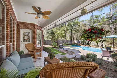 19 Baylark Place, The Woodlands, TX 77382 - Photo 4