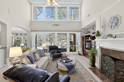 19 Baylark Place, The Woodlands, TX 77382 - Photo 6