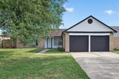 8203 Lone Quail Drive, Houston, TX 77489 - Photo 1