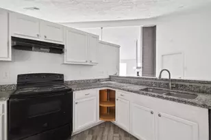 8203 Lone Quail Dr, Houston, TX 77489 - Photo 18