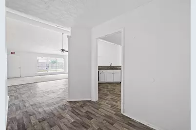 8203 Lone Quail Drive, Houston, TX 77489 - Photo 6