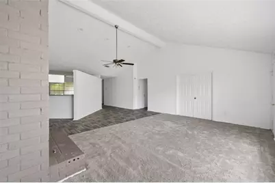 8203 Lone Quail Drive, Houston, TX 77489 - Photo 10