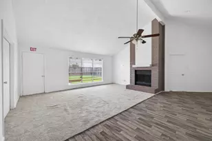 8203 Lone Quail Dr, Houston, TX 77489 - Photo 8