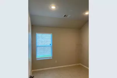814 Rough Cut Court, Houston, TX 77090 - Photo 8