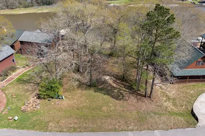 78 Hunters Creek Drive, Huntsville, TX 77340 - Photo 12