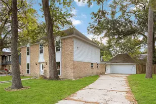 3823 Fernglade Dr, Houston, TX 77068 - Photo 2