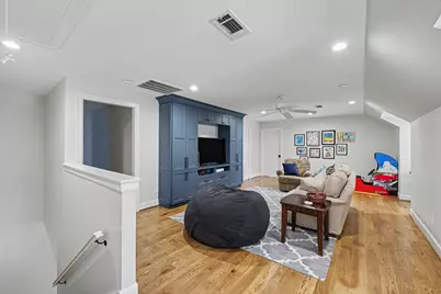 13907 Woodthorpe Lane, Houston, TX 77079 - Photo 20