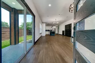 4929 Wilmington St, Houston, TX 77033 - Photo 14