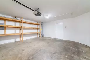 146 Hidden Valley Cir, Huntsville, TX 77340 - Photo 24