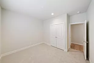 5910 Haring Ln, Houston, TX 77091 - Photo 16