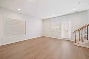 5910 Haring Ln, Houston, TX 77091 - Photo 8