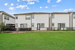5910 Haring Ln, Houston, TX 77091 - Photo 20