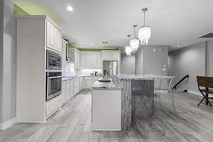 207 W 6th St, Kemah, TX 77565 - Photo 18