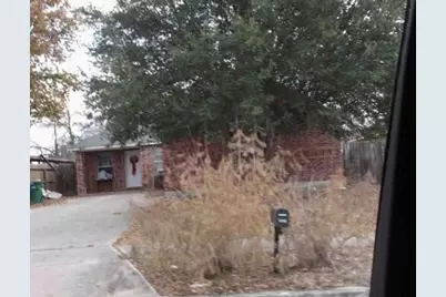 9606 Wikieup Street, San Antonio, TX 78211 - Photo 2