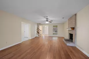 4131 Club Valley Dr Dr, Houston, TX 77082 - Photo 6