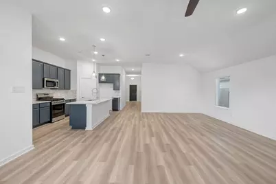 1070 Garnet Star Drive, La Marque, TX 77568 - Photo 10