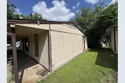 905 Euclid Street, Cleburne, TX 76033 - Photo 14