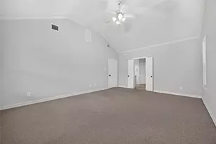 8602 Two Sisters Ct, Missouri City, TX 77459 - Photo 32