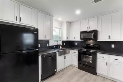 119 Mooney Road, Pearland, TX 77581 - Photo 6