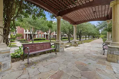 39 Islewood Boulevard E, The Woodlands, TX 77380 - Photo 30