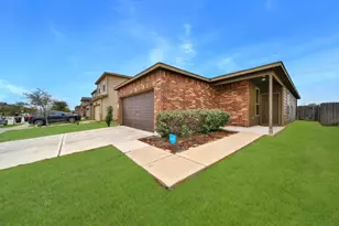 2619 Skyview Silver Dr, Houston, TX 77047 - Photo 2