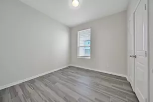 2619 Skyview Silver Dr, Houston, TX 77047 - Photo 18