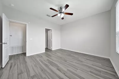 2619 Skyview Silver Drive, Houston, TX 77047 - Photo 12