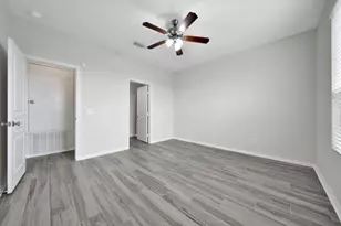 2619 Skyview Silver Dr, Houston, TX 77047 - Photo 12