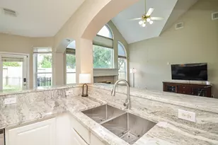206 Wild Oak Run, Houston, TX 77094 - Photo 28