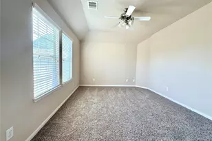 2042 Nichole Woods Dr, Houston, TX 77047 - Photo 16