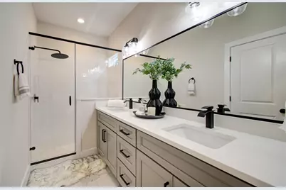2626 W Tidwell Road #B, Houston, TX 77091 - Photo 4