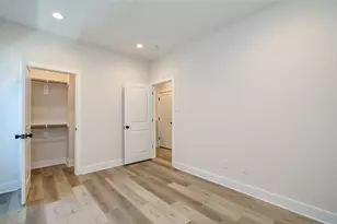 2626 W Tidwell Rd, Houston, TX 77091 - Photo 24