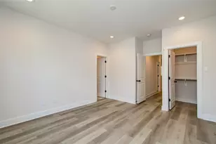 2626 W Tidwell Rd, Houston, TX 77091 - Photo 22