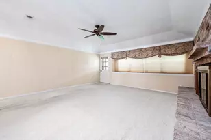 802 Voyager Dr, Houston, TX 77062 - Photo 18