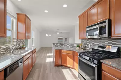 18946 Oakworth Meadow Court, Richmond, TX 77407 - Photo 6