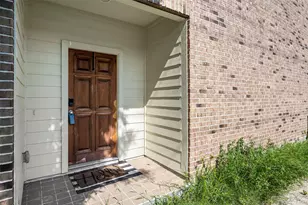 538 E 38th St, Houston, TX 77022 - Photo 4