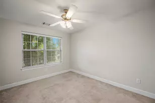 538 E 38th St, Houston, TX 77022 - Photo 24
