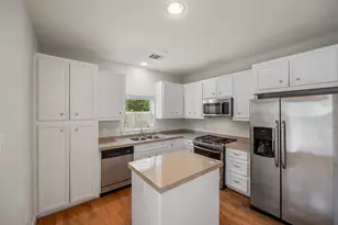 538 E 38th St, Houston, TX 77022 - Photo 10